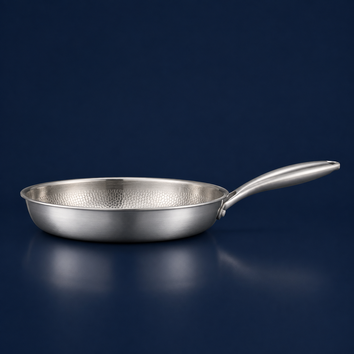 Titan Pro Wok – Silberner Griff