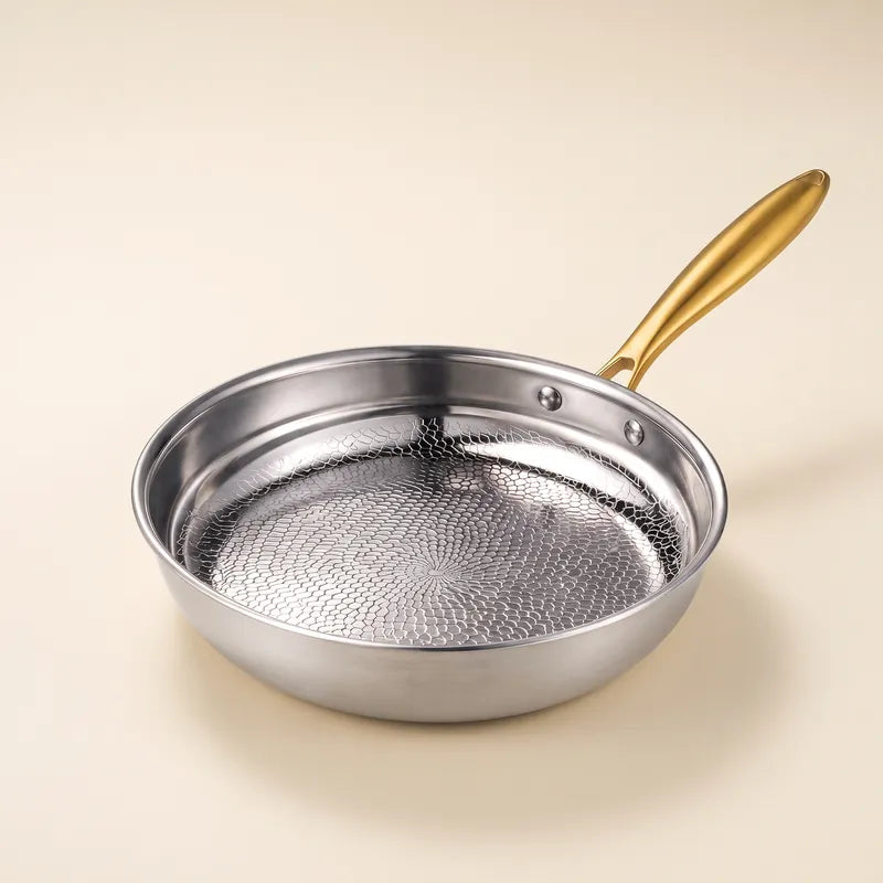A frigideira de titânio sem PFAS
